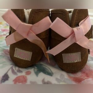 Infant Uggs with Pink Bow